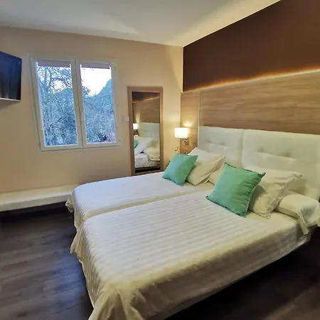 Szálloda Restaurant Rose Des Pyrenees