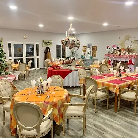 Hotel Restaurant Rose Des Pyrenees Belvianes-et-Cavirac